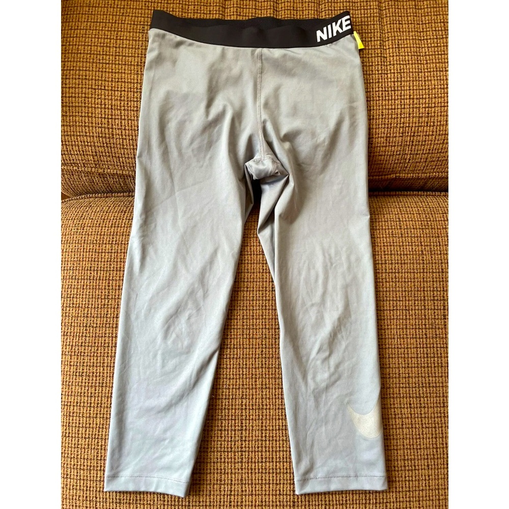 Nike Pro Womens Dri Fit Crop Leggings Large Gray - EUC!
